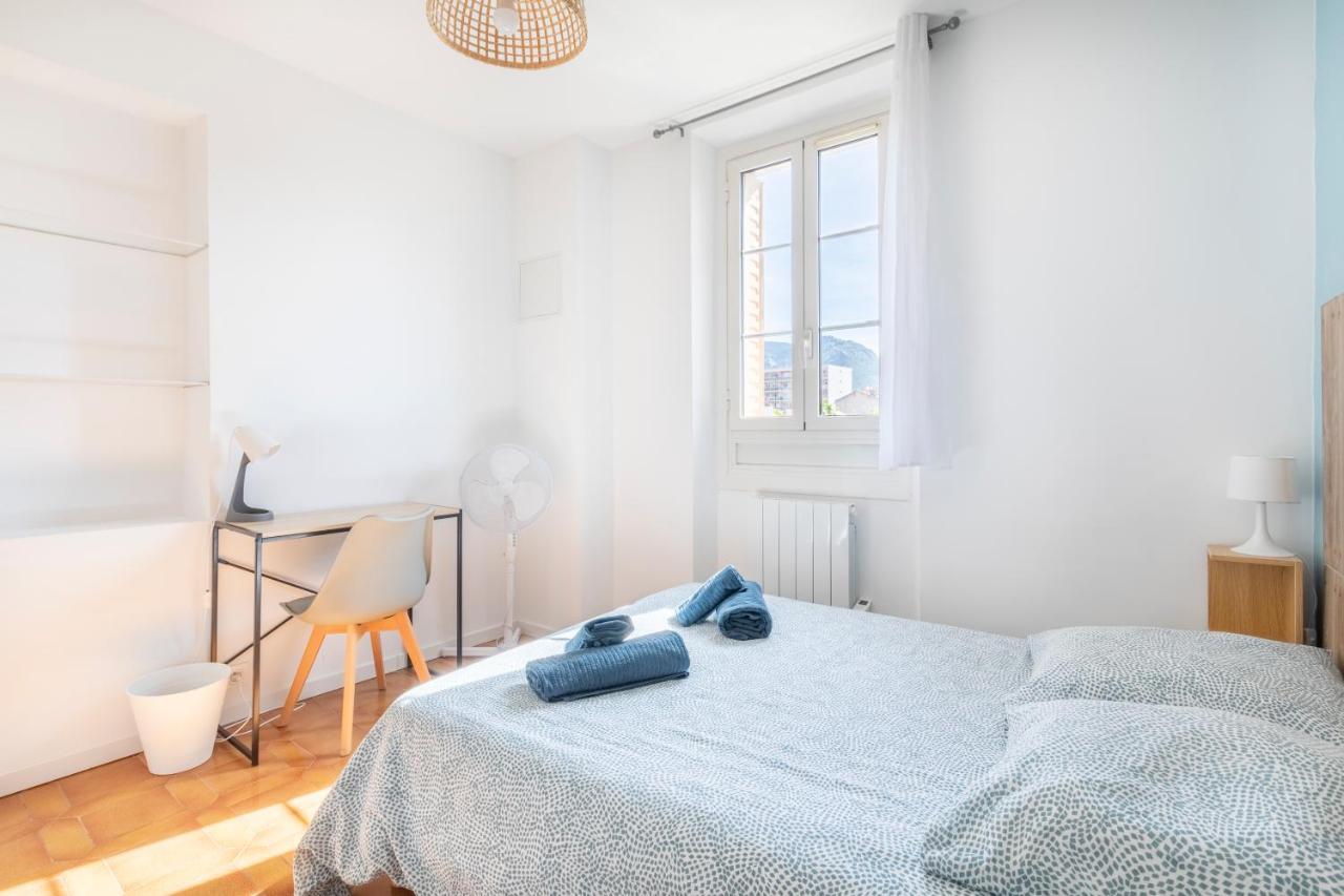 Bel Appartement 6 Personnes - Proche Toutes Commodites Tolone Esterno foto
